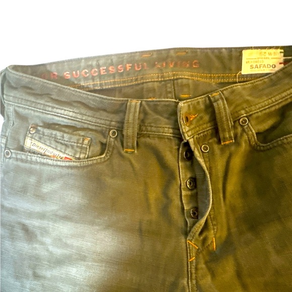 Diesel Safado Slim Straight Green Faded Wash Distressed Jeans - Picture 8 of 10